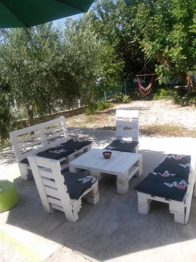 Apartments And Rooms With Parking Space Zavala, Hvar - 128 Jelsa  Zewnętrze zdjęcie