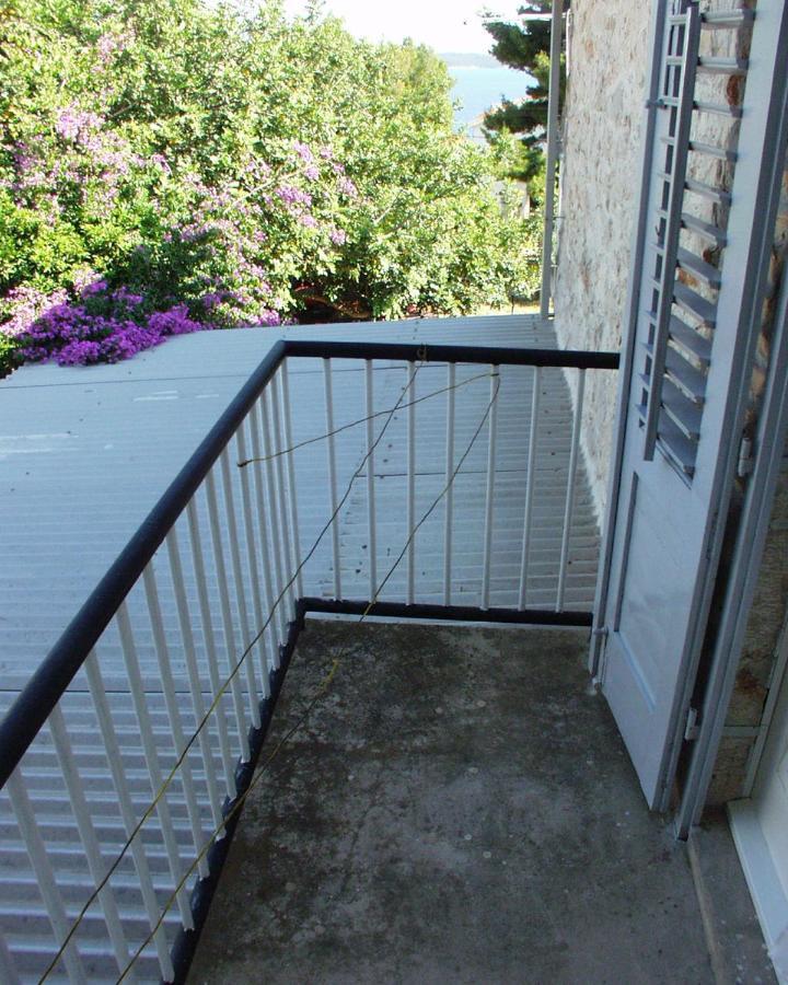 Apartments And Rooms With Parking Space Zavala, Hvar - 128 Jelsa  Zewnętrze zdjęcie